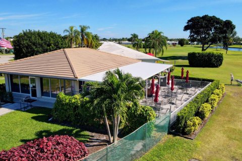 House in Boynton Beach, Florida 2 bedrooms, 122.82 sq.m. № 2173822 - photo 19