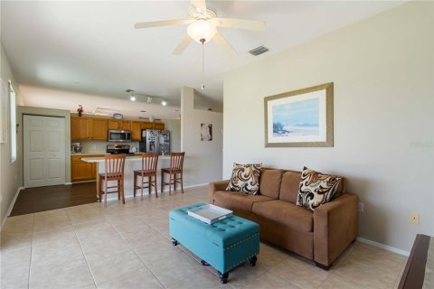 House in Palmetto, Florida 3 bedrooms, 167.97 sq.m. № 1816970 - photo 14