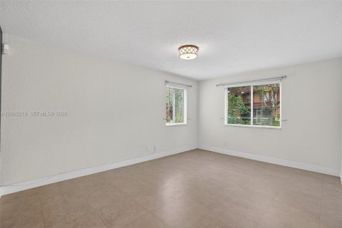 Condo in Plantation, Florida, 3 bedrooms  № 2069596 - photo 23