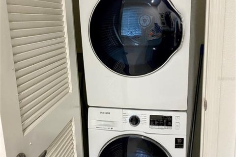 Купить таунхаус в Киссимми, Флорида 3 комнаты, 136.57м2, № 2386638 - фото 13