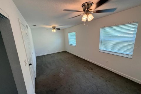 Villa ou maison à vendre à Oviedo, Floride: 3 chambres, 152.92 m2 № 2203399 - photo 28