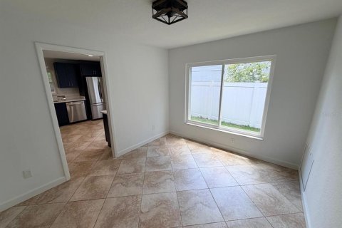 Villa ou maison à vendre à Oviedo, Floride: 3 chambres, 152.92 m2 № 2203399 - photo 7