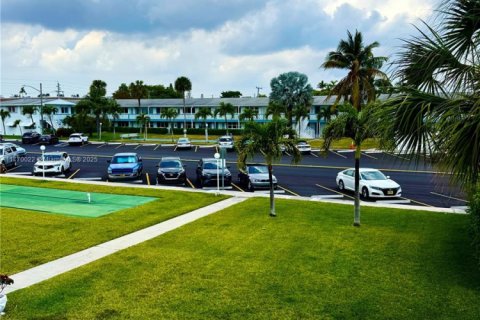 Купить кондоминиум в Халландейл-Бич, Флорида 1 спальня, 72.93м2, № 1983350 - фото 30