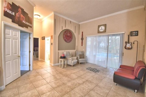 Купить виллу или дом в Уинтер-Хейвен, Флорида 8 комнат, 236.9м2, № 2099135 - фото 5