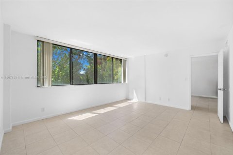 Copropriété à vendre à Lauderhill, Floride: 1 chambre, 76.37 m2 № 1957459 - photo 9