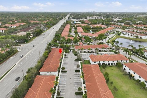 Townhouse in Riviera Beach, Florida 3 bedrooms, 121.79 sq.m. № 2054930 - photo 30