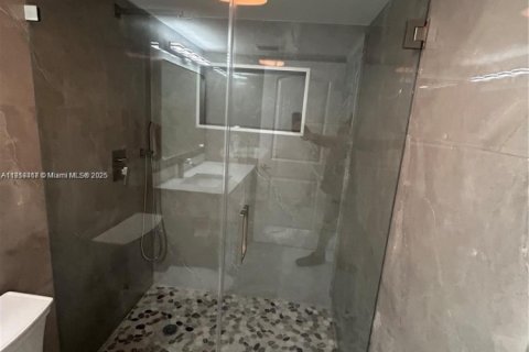 Condo in Delray Beach, Florida, 2 bedrooms  № 2020995 - photo 14