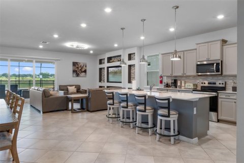 Casa en venta en Clermont, Florida, 8 dormitorios, 374.77 m2 № 1902353 - foto 14