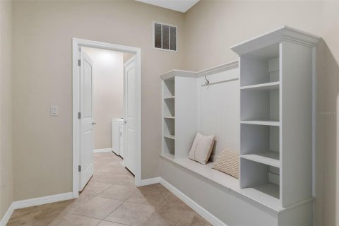 Casa en venta en Clermont, Florida, 8 dormitorios, 374.77 m2 № 1902353 - foto 11