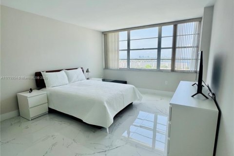 Купить кондоминиум в Авентура, Флорида 1 спальня, 93.37м2, № 2013077 - фото 19