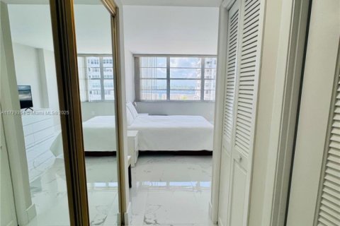 Купить кондоминиум в Авентура, Флорида 1 спальня, 93.37м2, № 2013077 - фото 23