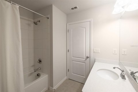 Townhouse in Riverview, Florida 3 bedrooms, 142.7 sq.m. № 1399361 - photo 21