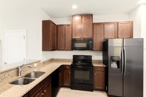 Townhouse in Riverview, Florida 3 bedrooms, 142.7 sq.m. № 1399361 - photo 9