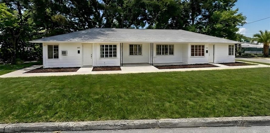 Casa en Saint Petersburg, Florida 4 dormitorios, 227.42 m2 № 2113086