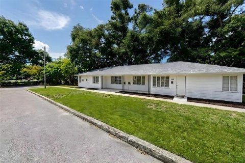 Casa en alquiler en Saint Petersburg, Florida, 4 dormitorios, 227.42 m2 № 2113086 - foto 2