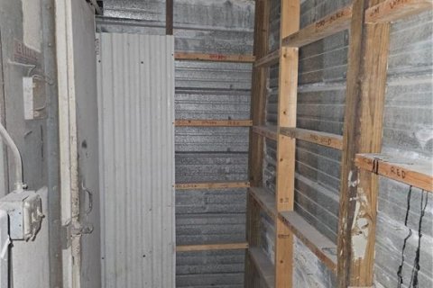 Propiedad comercial en alquiler en Clearwater, Florida, 151.06 m2 № 1769630 - foto 16