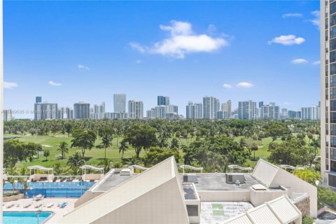 Copropriété à vendre à Aventura, Floride: 2 chambres, 121.98 m2 № 1938715 - photo 26