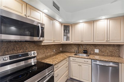 Condominio en venta en Aventura, Florida, 2 dormitorios, 121.98 m2 № 1938715 - foto 11
