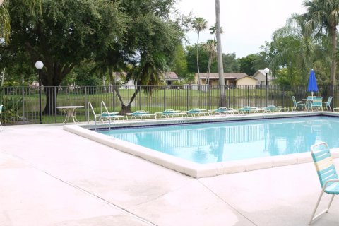 Copropriété à louer à Coral Springs, Floride: 2 chambres, 78.04 m2 № 2086076 - photo 11