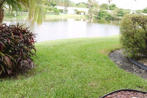 Copropriété à louer à Coral Springs, Floride: 2 chambres, 78.04 m2 № 2086076 - photo 10
