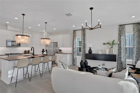 House in Lakewood Ranch, Florida 4 bedrooms, 186.36 sq.m. № 1805247 - photo 3