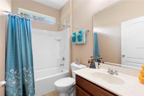 House in DeLand, Florida 4 bedrooms, 283.44 sq.m. № 1894622 - photo 27