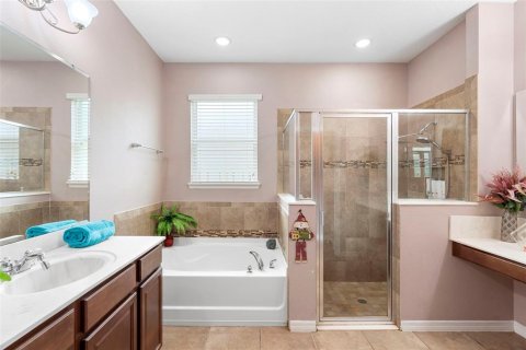 House in DeLand, Florida 4 bedrooms, 283.44 sq.m. № 1894622 - photo 21