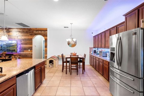 House in DeLand, Florida 4 bedrooms, 283.44 sq.m. № 1894622 - photo 13