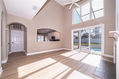 Villa ou maison à vendre à Gotha, Floride: 5 chambres, 313.17 m2 № 2149943 - photo 8