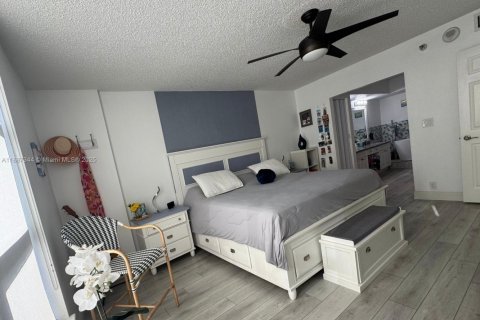 Condominio en venta en Aventura, Florida, 2 dormitorios, 101.36 m2 № 1942005 - foto 9