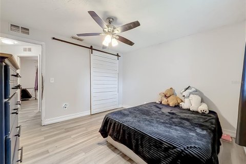 Villa ou maison à vendre à Pinellas Park, Floride: 3 chambres, 110.74 m2 № 2329965 - photo 5