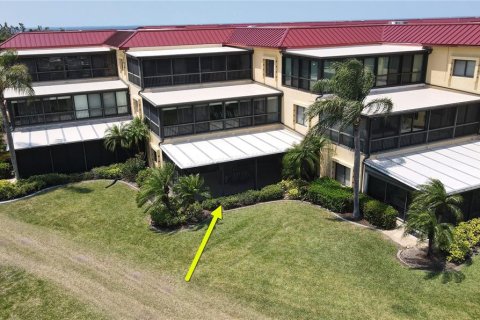 Condo in Punta Gorda, Florida, 3 bedrooms  № 1644287 - photo 1