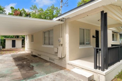 House in Tampa, Florida 3 bedrooms, 101.08 sq.m. № 2225008 - photo 22