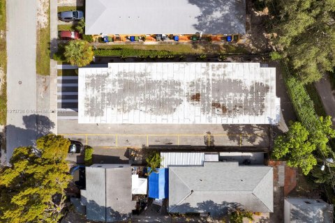 Appartement à louer à Miami, Floride: 2 chambres, 83.61 m2 № 1968933 - photo 7