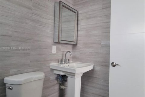 Appartement à louer à Miami, Floride: 2 chambres, 83.61 m2 № 1968933 - photo 22