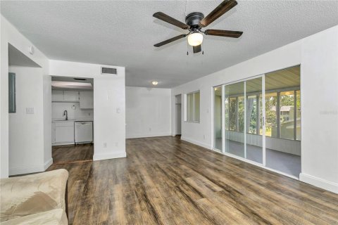 Condominio en venta en Ocala, Florida, 2 dormitorios, 95.78 m2 № 2111724 - foto 2
