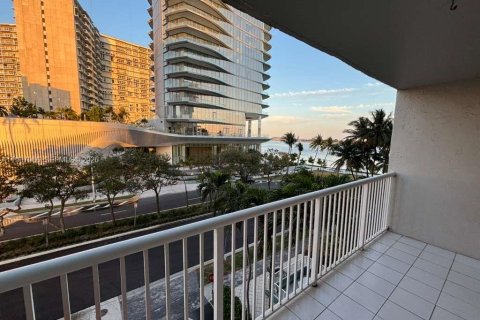 Copropriété à louer à Miami, Floride: 1 chambre, 74.69 m2 № 2031410 - photo 3