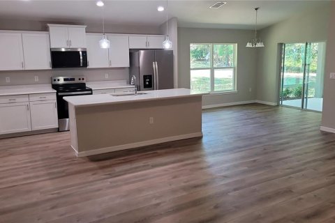 Villa ou maison à vendre à Dunnellon, Floride: 3 chambres, 164.99 m2 № 2407048 - photo 4