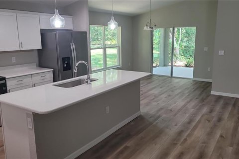 Villa ou maison à vendre à Dunnellon, Floride: 3 chambres, 164.99 m2 № 2407048 - photo 3