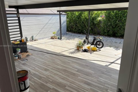 Снять в аренду виллу или дом в Майами, Флорида 3 спальни, 132.94м2, № 1963587 - фото 18