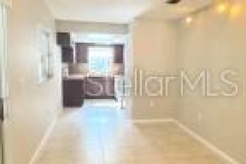 Villa ou maison à vendre à DeBary, Floride: 2 chambres, 110.09 m2 № 2313482 - photo 4