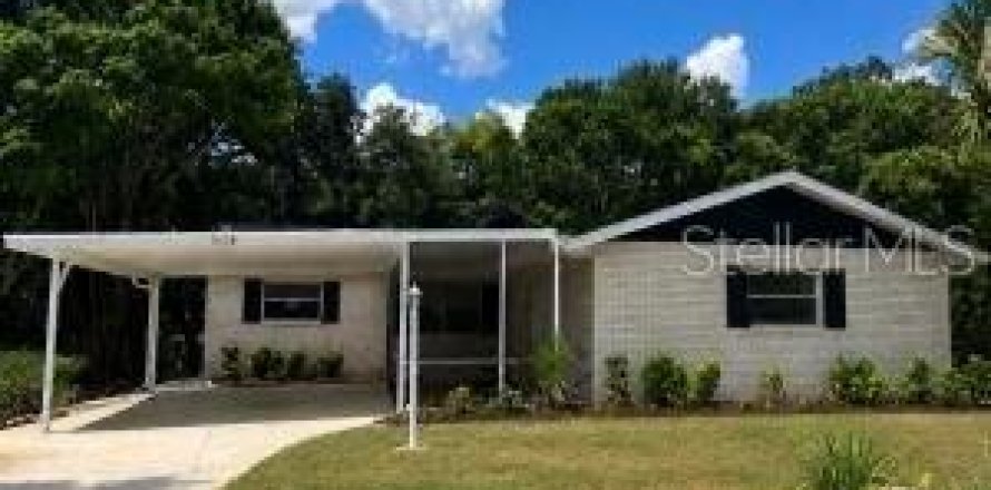 Villa ou maison à DeBary, Floride 2 chambres, 110.09 m2 № 2313482