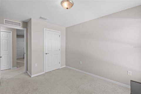 Townhouse in Fort Myers, Florida 3 bedrooms, 137.22 sq.m. № 1515710 - photo 29