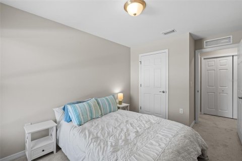 Townhouse in Fort Myers, Florida 3 bedrooms, 137.22 sq.m. № 1515710 - photo 25
