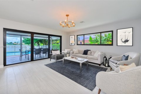 Casa en venta en Boca Raton, Florida, 4 dormitorios, 215.35 m2 № 2046787 - foto 8