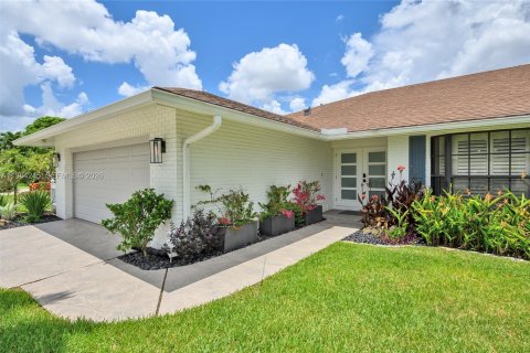 Casa en venta en Boca Raton, Florida, 4 dormitorios, 215.35 m2 № 2046787 - foto 3