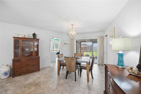 Villa ou maison à vendre à Nokomis, Floride: 3 chambres, 181.62 m2 № 2133298 - photo 8