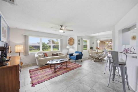 Villa ou maison à vendre à Nokomis, Floride: 3 chambres, 181.62 m2 № 2133298 - photo 14
