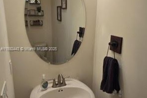 Casa en venta en West Palm Beach, Florida, 3 dormitorios, 147.71 m2 № 1946025 - foto 5