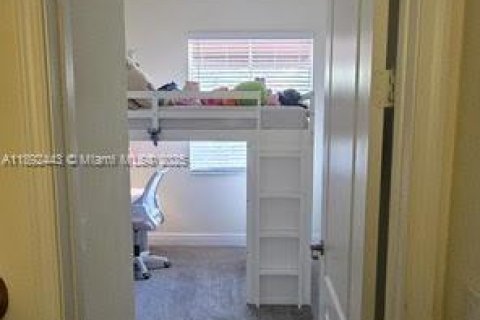 Casa en venta en West Palm Beach, Florida, 3 dormitorios, 147.71 m2 № 1946025 - foto 2